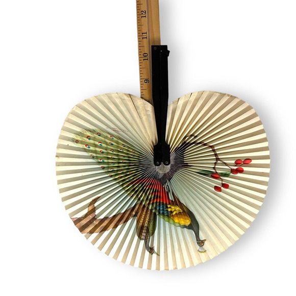 Vintage Asian Hand Fan 10 Inch Republic Of China Foldable Birds Peacocks - Picture 5 of 16